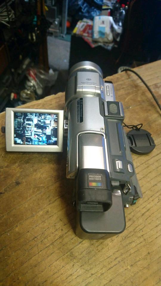 SONY DCR-TRV60E, MiniDV-Videocamera mit Zubehör!!