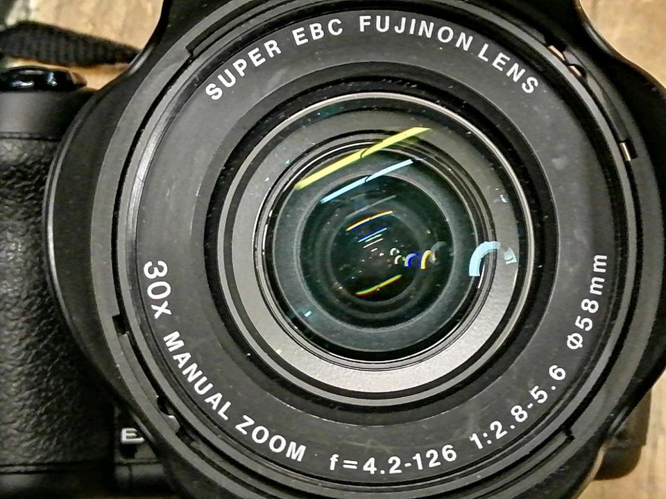 FUJIFILM FINEPIX HS35EXR, Digital-Kamera mit Zubehör!!