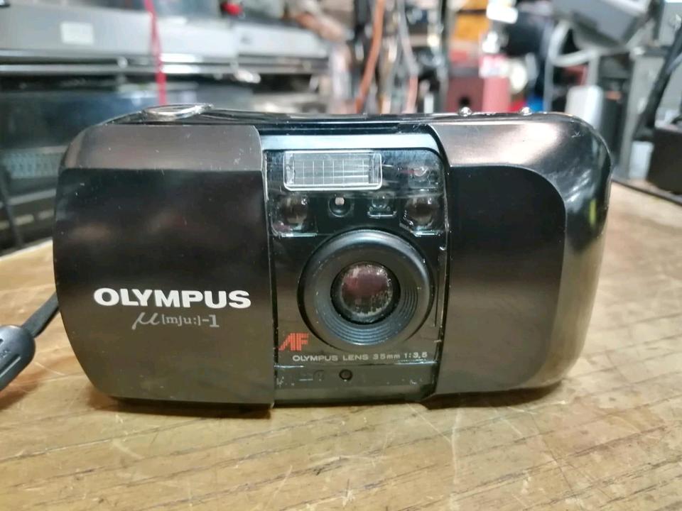 OLYMPUS Mju-1 Analog-Kamera mit 2 Displays, DEFEKT!!