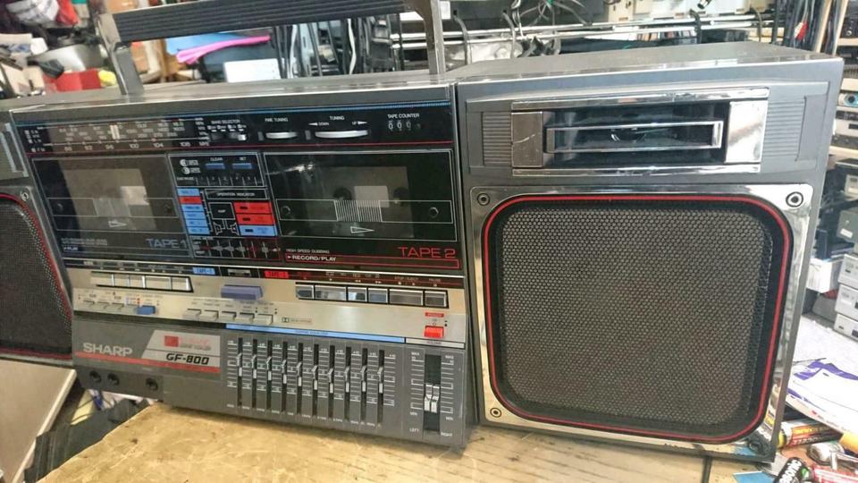 SHARP GF-800H(D), Doppel-Radiocassetten-Recorder, DEFEKT!