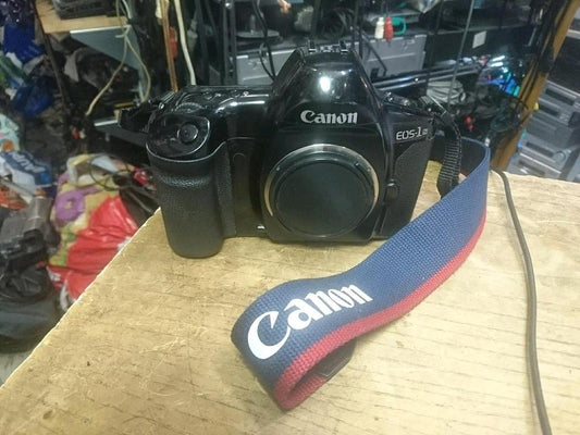 CANON EOS-1 N, Analog-Kamera OHNE Objektiv!!!