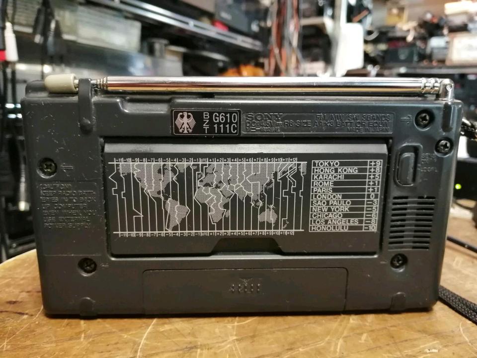 SONY ICF-SW33 World Time, Radio, guter Zustand!!