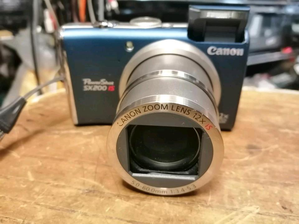 CANON POWERSHOT SX200IS, Digital-Kamera mit Zubehör!!!