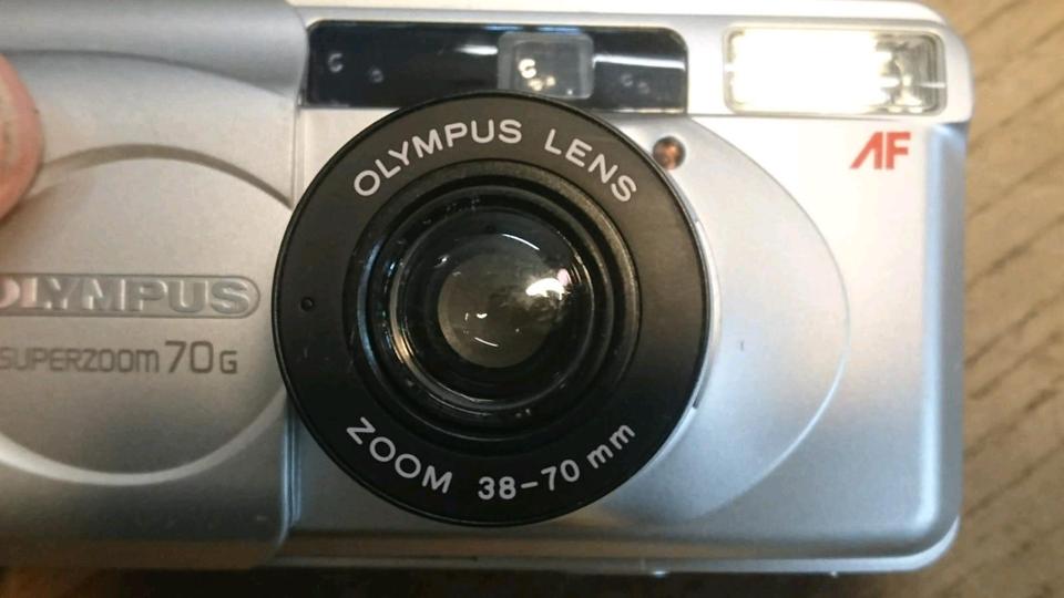 OLYMPUS Superzoom 70G, Analog-Kamera!