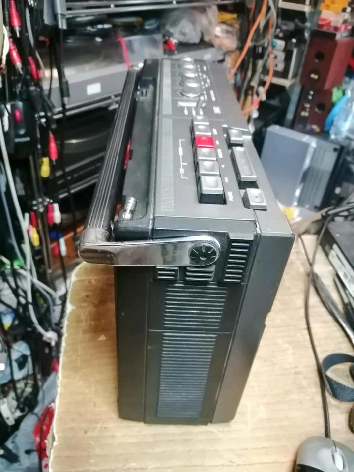 SHARP GF-6500, Radio-Cassetten-Recorder, etwas DEFEKT!!