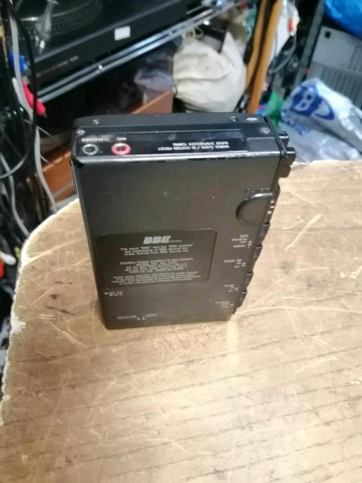 AIWA HS-J505, Walkman mit Batterie-Fach, DEFEKT!!!