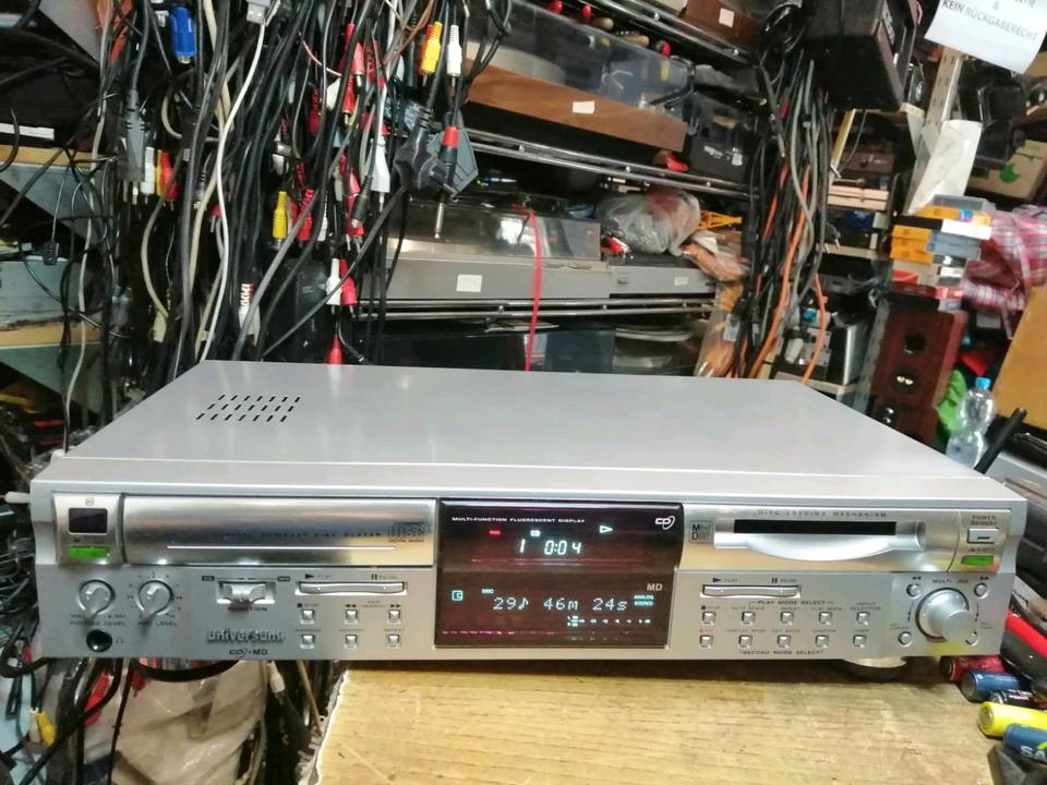 UNIVERSUM MD1097, CD-Player + MD-Recorder, guter Zustand!!