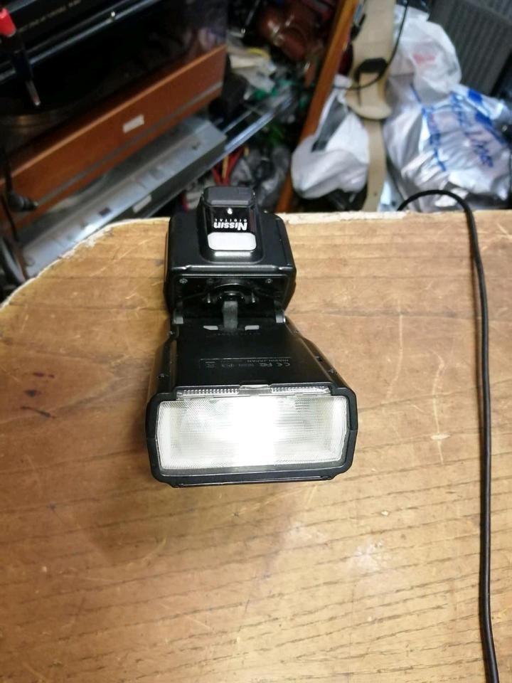 NISSIN i60 A, kompaktes Blitzlicht für SONY, guter Zustand!!!