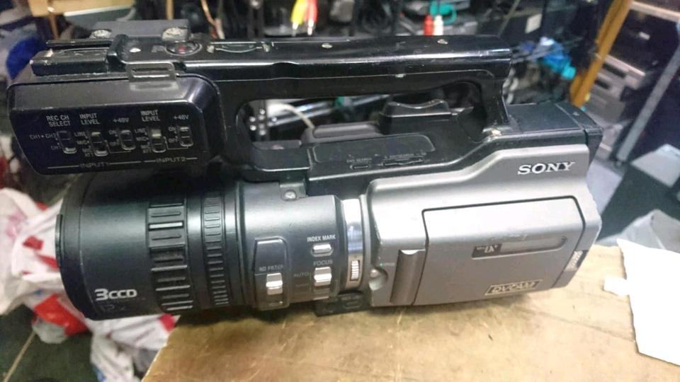 SONY DSR-PD170P, Digital MiniDV-Videocamera, Zubehör, DEFEKT!!