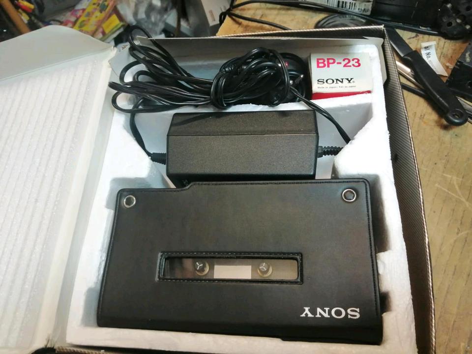 SONY WM-D6C, Walkman + SONY BP-23 Batteriefach!!