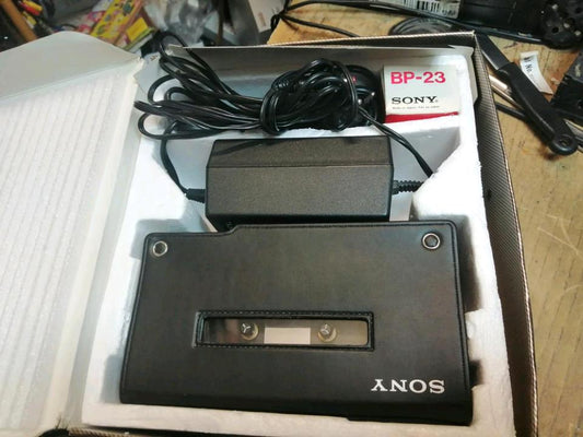 SONY WM-D6C, Walkman + SONY BP-23 Batteriefach!!