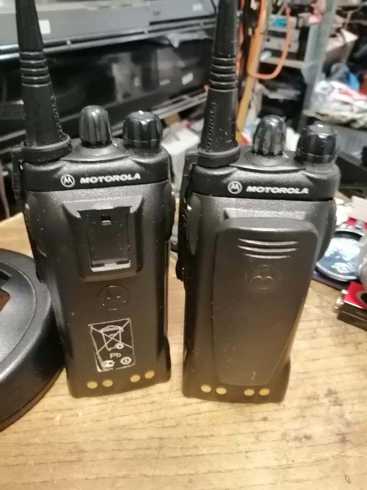 MOTOROLA GP330, 2 Stück Handfunkgeräte, guter Zustand!!!