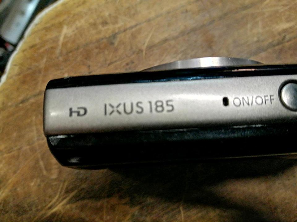 CANON IXUS 185, Digital-Kamera mit Zubehör!!! OHNE SPEICHERKARTE