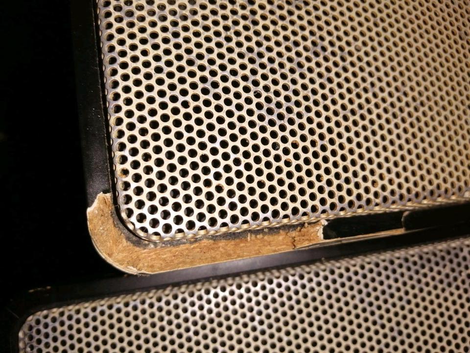 BRAUN AG Typ: L 715, 2 Aktiv-Boxen, 4 Ohm!!!