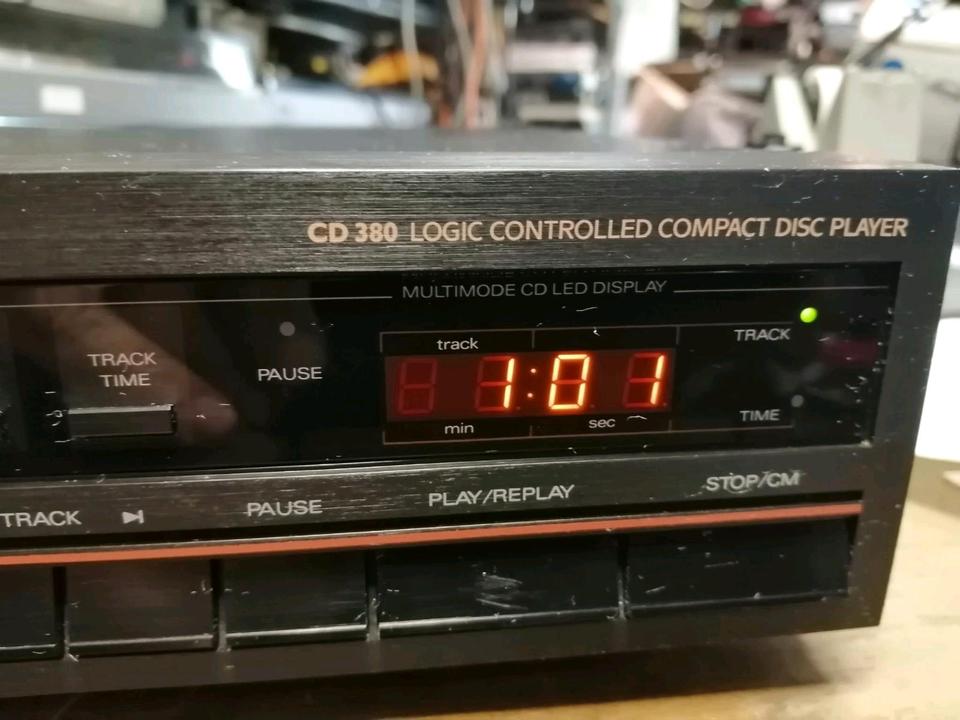 PHILIPS CD380, CD-Player OHNE Fernbedienung!!!