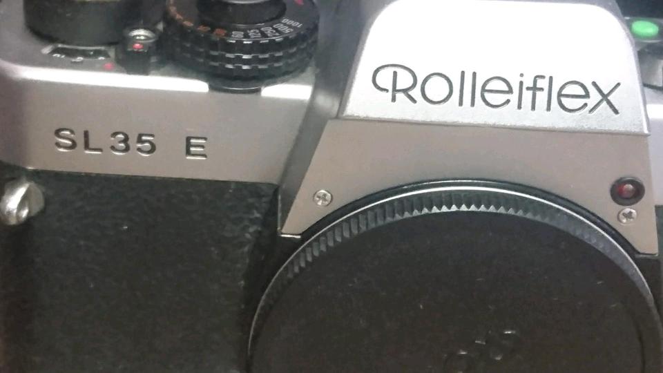 ROLLEIFLEX SL35 E + CHINON Info BackAnalog-Kamera OHNE Objektiv!