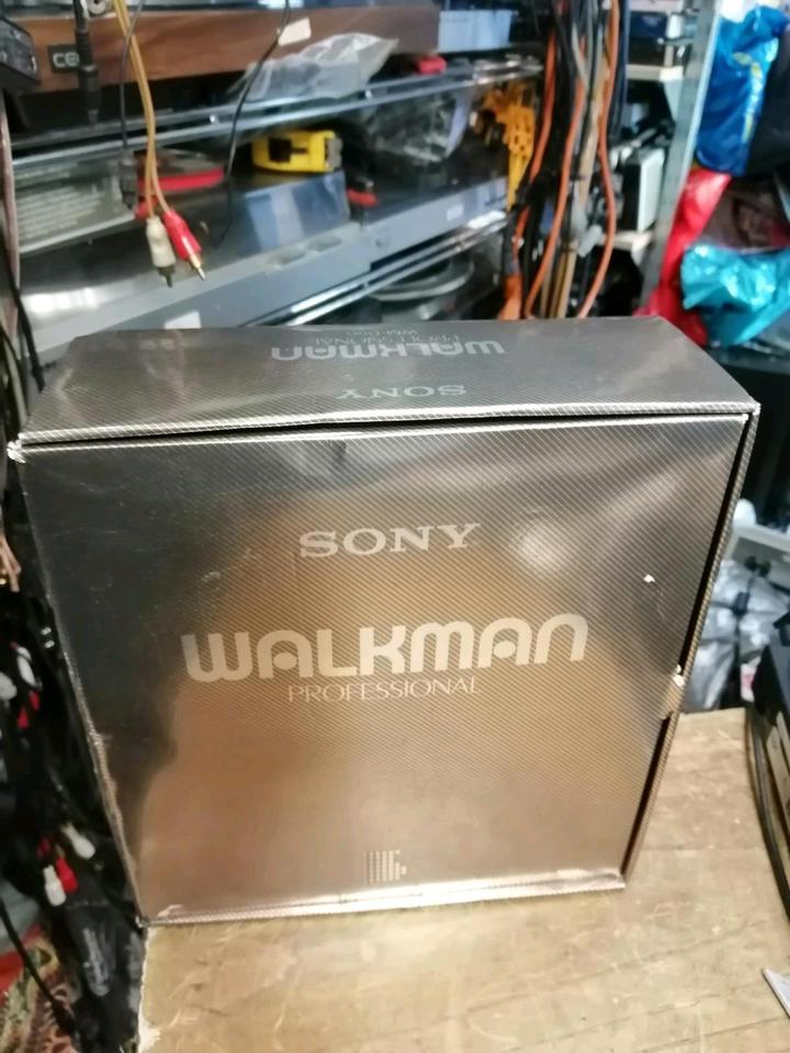 SONY WM-D6C, Walkman mit Zubehör!! Wie neu!!!!