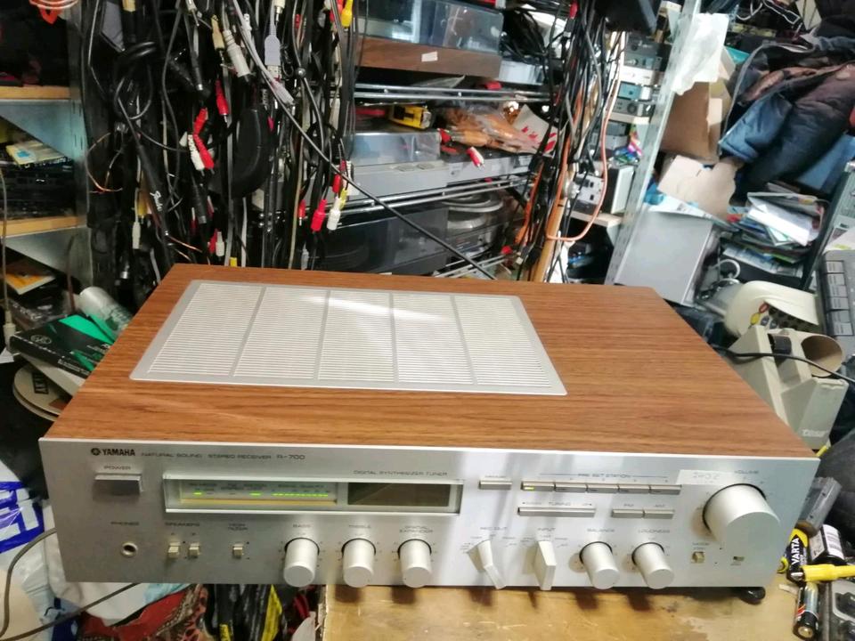 YAMAHA R-700, Receiver, guter Zustand!!