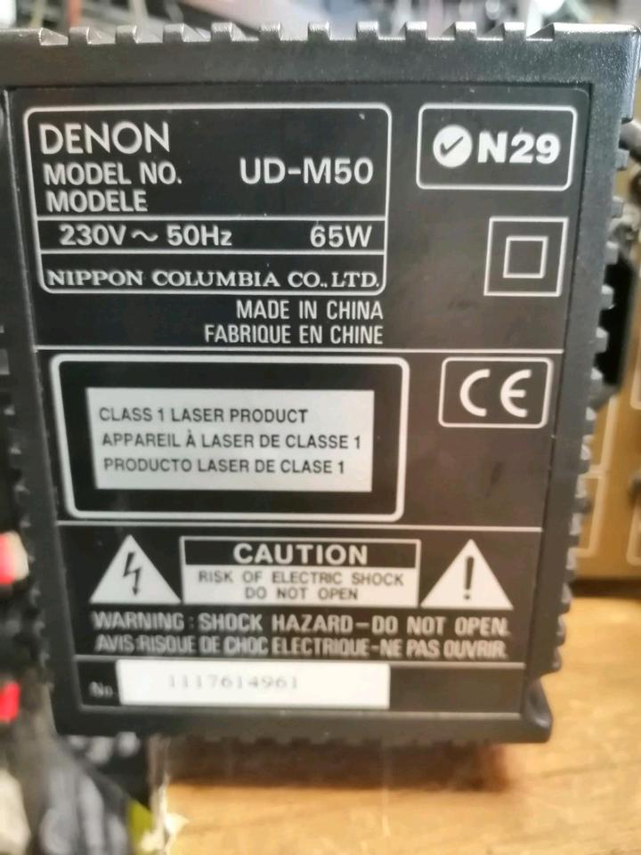 DENON UD-M50, 3fach-CD-Wechsler + 2 DENON Boxen SC-35