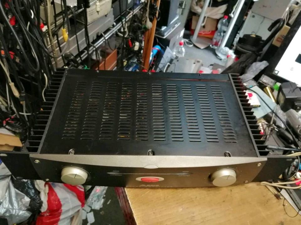 ALESIS RA 150 AMPLIFIER .