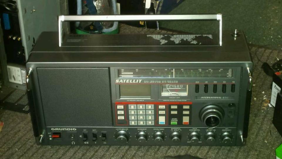 GRUNDIG Satellit Professional 650; Radio