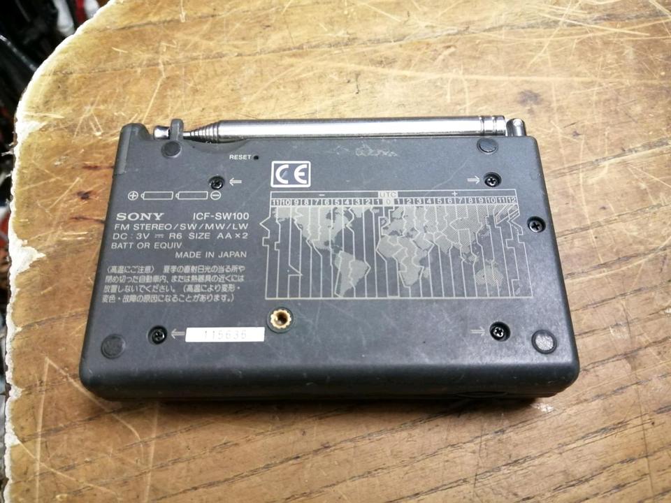 SONY ICF-SW100, Weltempfänger/Radio, OHNE ADAPTER!!