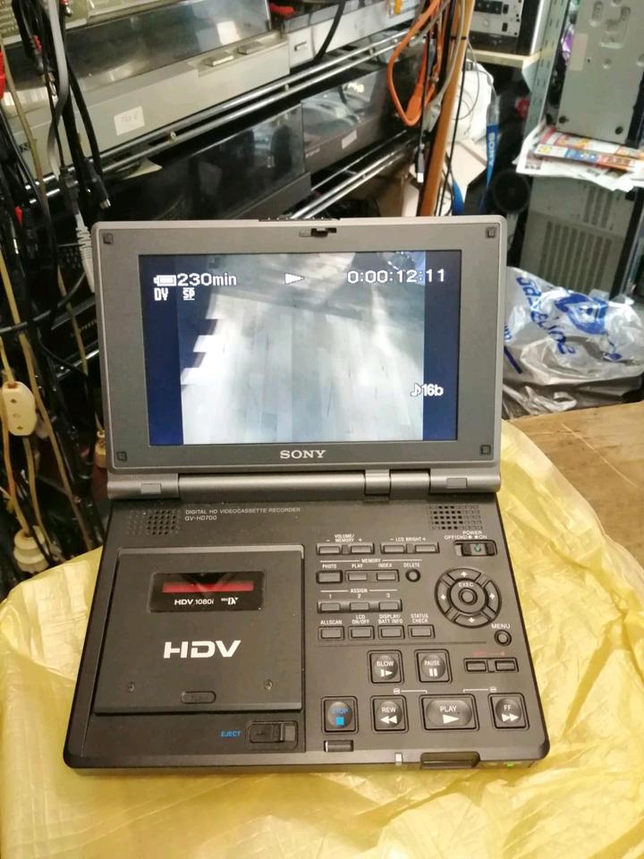 SONY GV-HD700E HD-MiniDV/HDV-Recorder, mit Zubehör!!