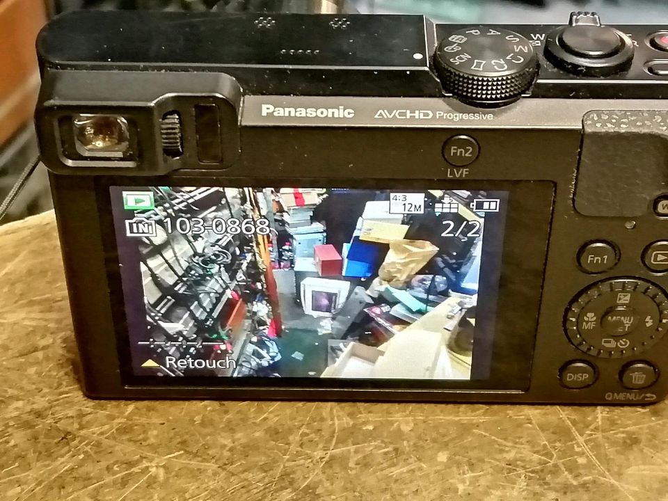 PANASONIC LUMIX DMC-TZ71, Digital-Kamera mit NEUEN Akku!!