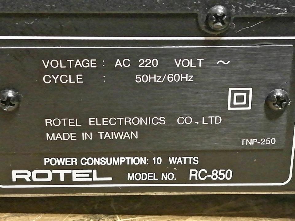 ROTEL RC-850 Stereo Control Amplifier/Vorverstärker!!!