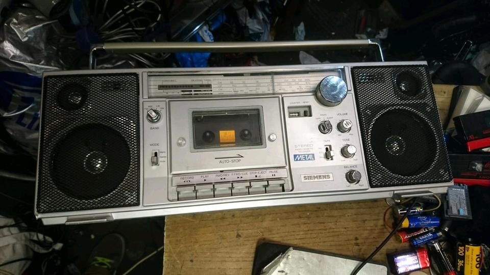 SIEMENS RM 816, Radio-Cassetten-Recorder, etwas DEFEKT!!!