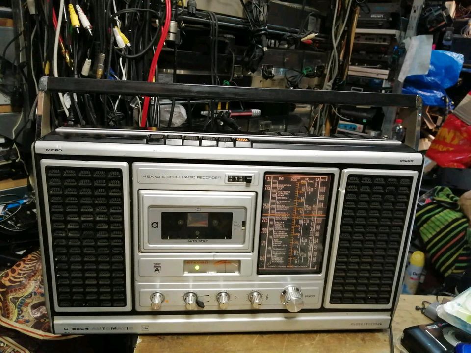 GRUNDIG C8800 Automatic, Radio-Cassetten-Recorder!!