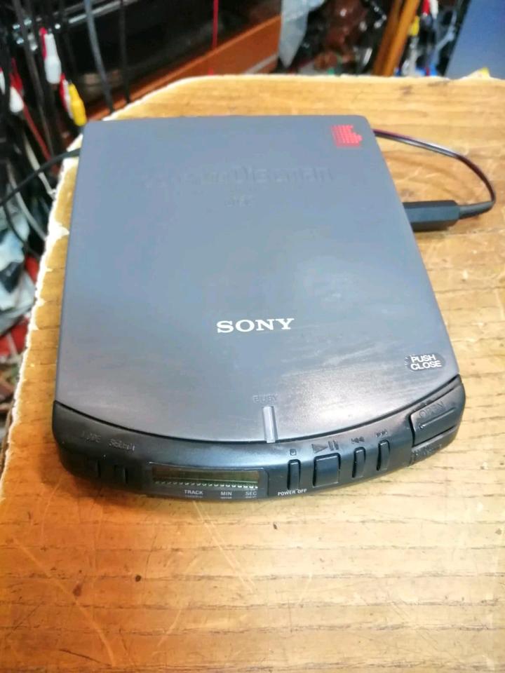 SONY PRD-250, Portable CD Rom Drive, CD-Walkman!!