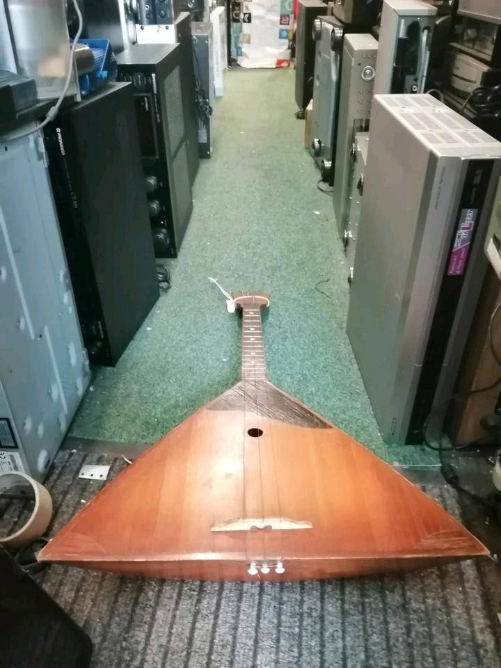 Russische BALALAIKA, 3 Saiten, guter Zustand!!!