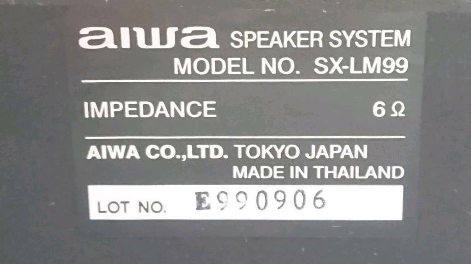 AIWA-Musikanlage+ 2 AIWA Boxen, OHNE MD-Player OHNE Fernbedienung