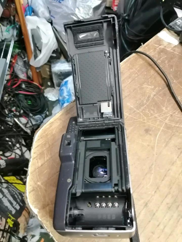 NIKON ZOOM 600 AF, Analog-Kamera, guter Zustand!!!