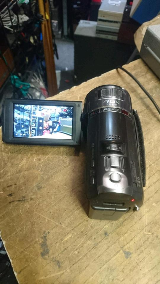 PANASONIC HC-V707M, Digital Videocamera mit Zubehör!!!