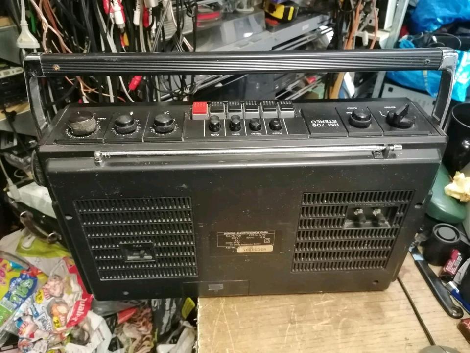 SIEMENS CLUB RM706, Radio-Cassetten-Recorder, etwas DEFEKT!!!