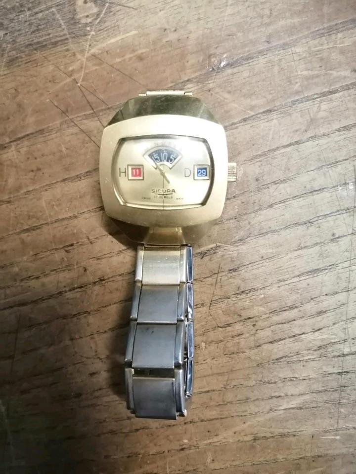 SECURA (Breitling) 17 Juwels, Herrenarmbanduhr, Swiss Made!