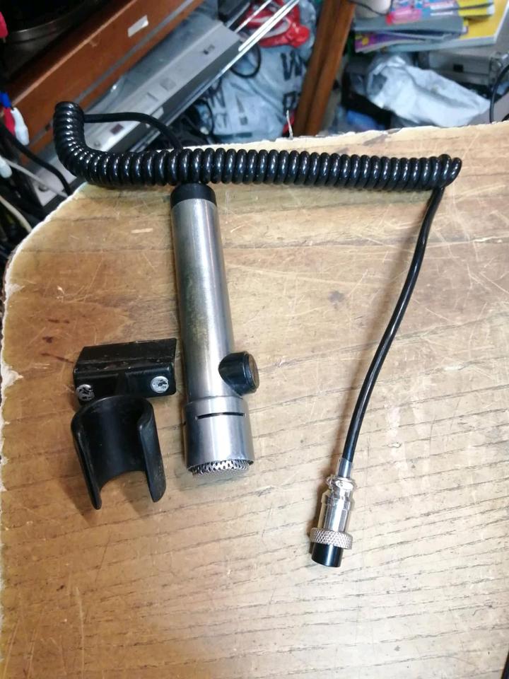 PEIKER TM 110, Mikrofon mit neuem Kabel, 4poliger Stecker!!!