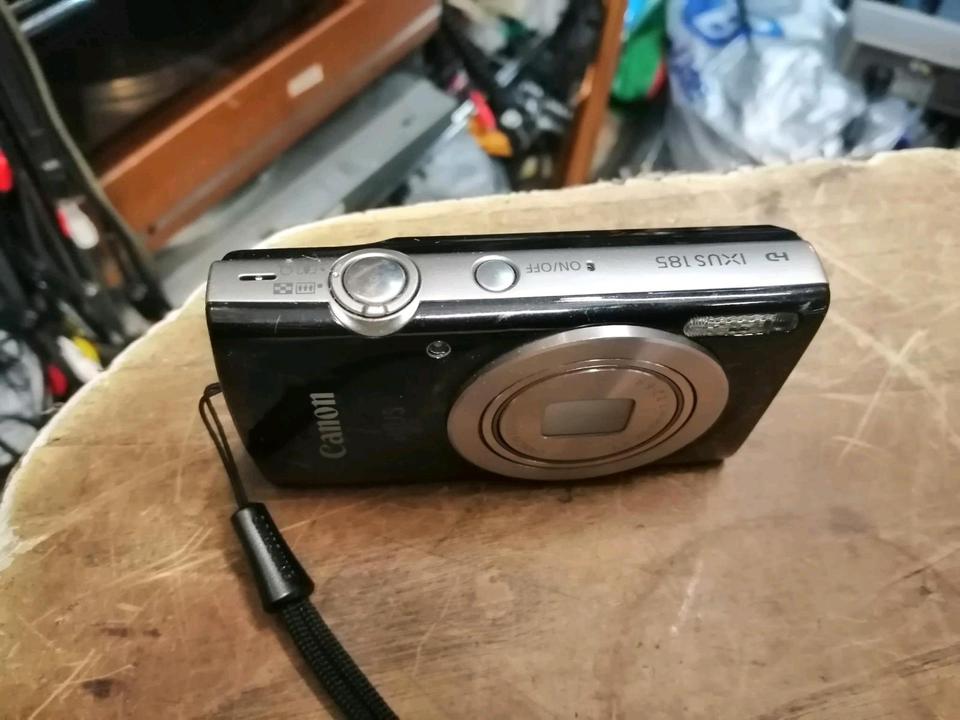CANON IXUS 185, Digital-Kamera mit Zubehör!!! OHNE SPEICHERKARTE