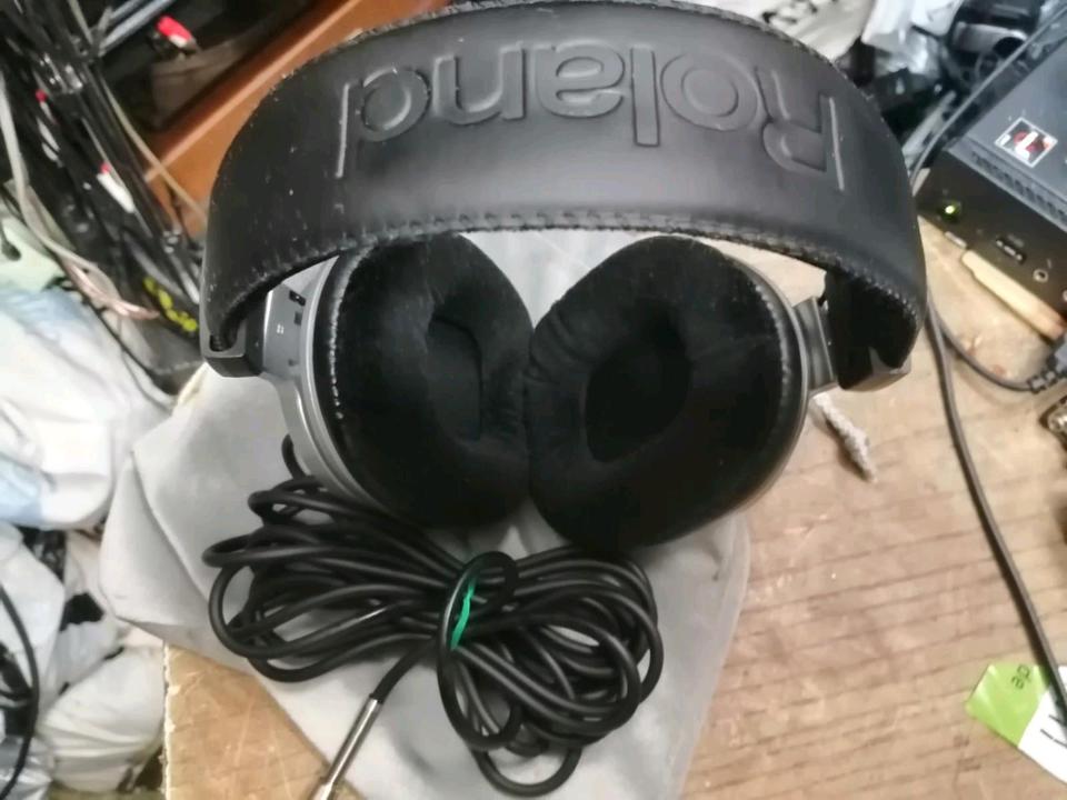 ROLAND RH-A30, Kopfhörer mit 3,5mm Klinkestecker! guter Zustand!!