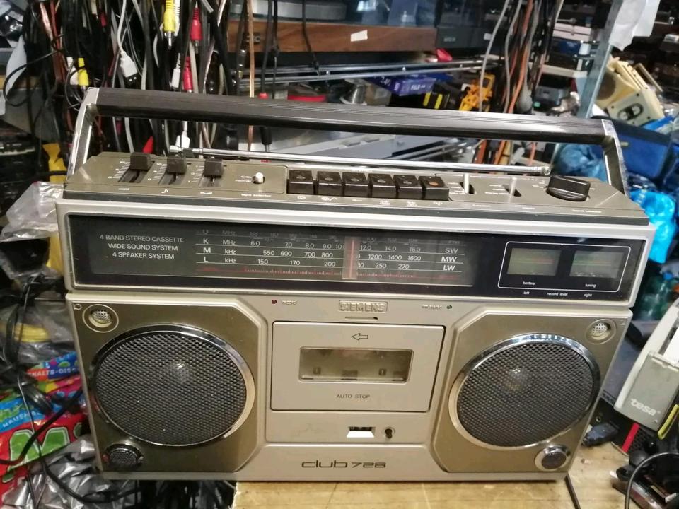 SIEMENS club 728, Radio-Cassetten-Recorder mit Netzkabel!!