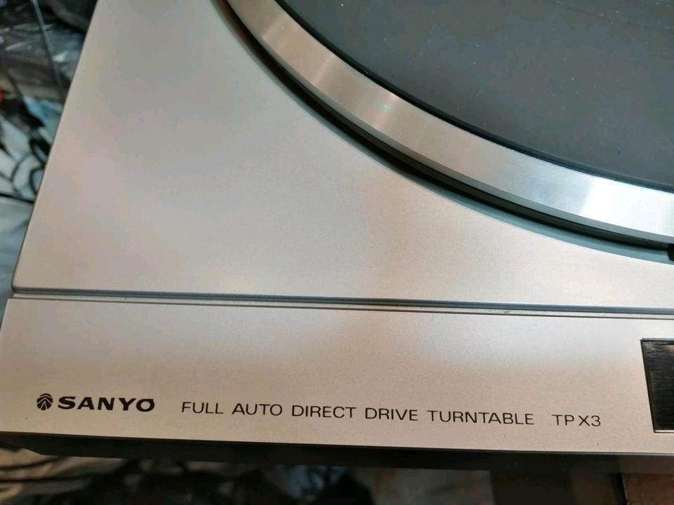 SANYO TP X3, Plattenspieler + AUDIO-TECHNICA Nadelsystem!!