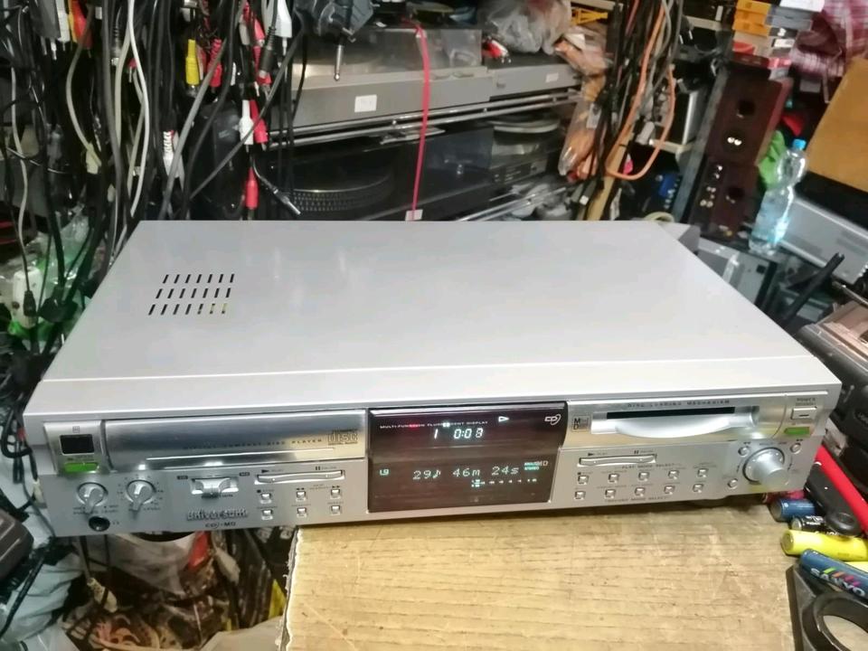 UNIVERSUM MD1097, CD-Player + MD-Recorder, guter Zustand!!