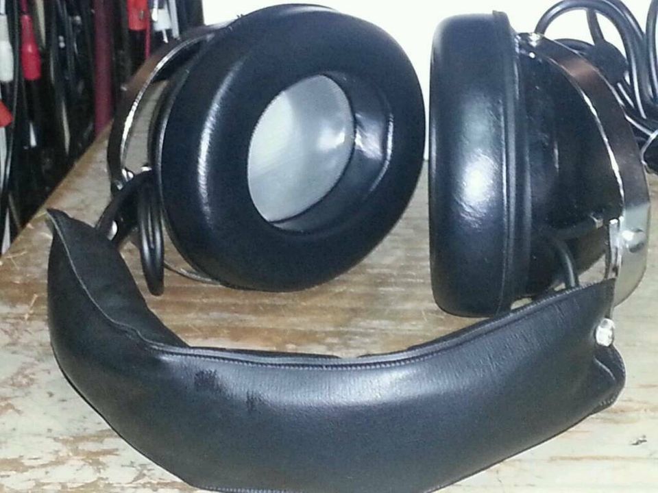 SHARP HP-300 Stereo Headphone/Kopfhörer; NEU&OVP!