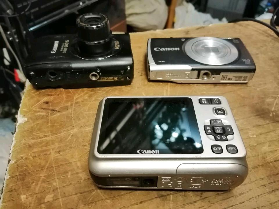 CANON IXUS 980IS, POWERSHOT A2500 + A495, 3 Kameras, DEFEKT!,