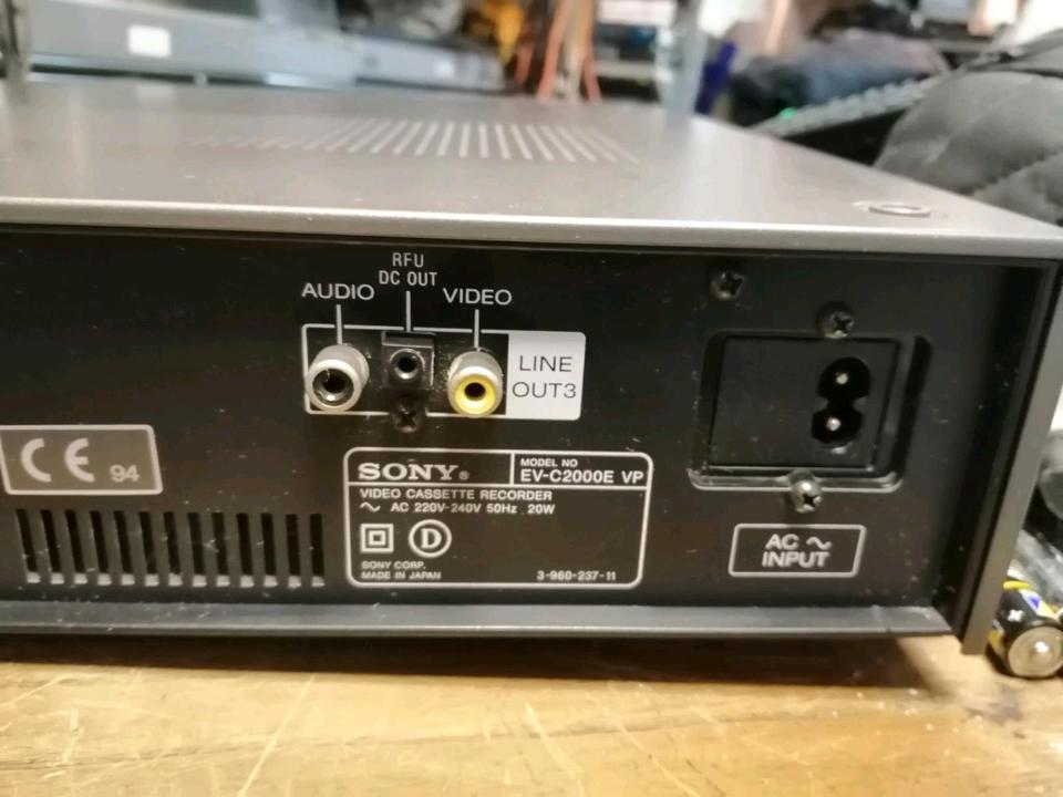 SONY EV-C2000EV P, Videorecorder Hi8, guter Zustand!!