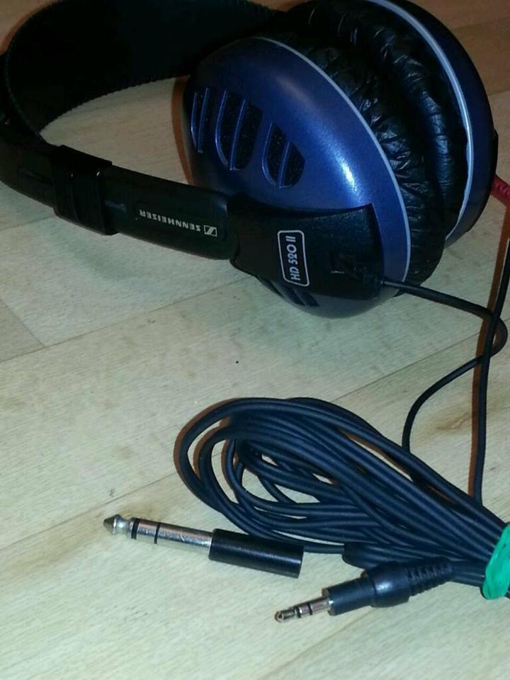 SENNHEISER HD 520 II; Kopfhörer, sehr guter Zustand! Toll!