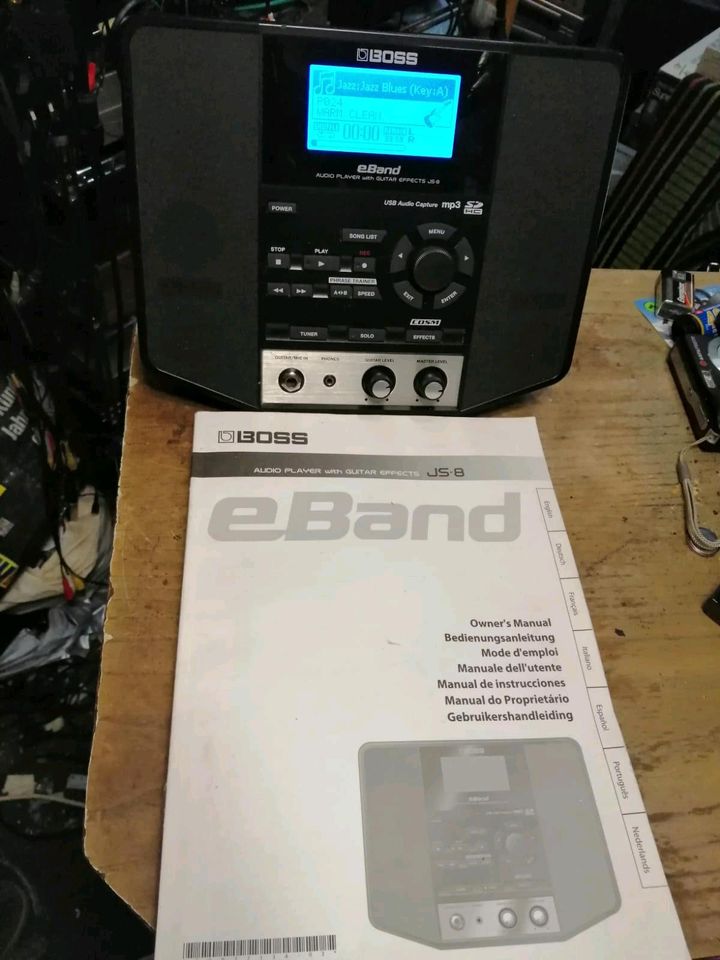 BOSS eBand JS-8, Audio-Player mit Gitarreneffekte + Adapter!!