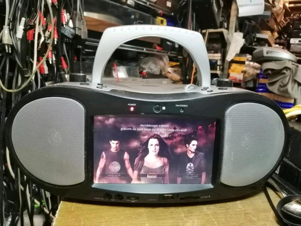 NAXA DVD-Video 2240 (Radio/DVD/CD), etwas DEFEKT!!